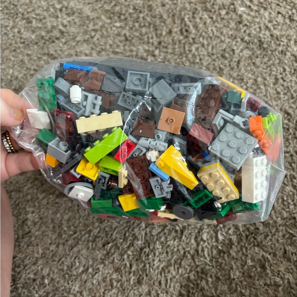 Legos! A gallon bag of Legos! A lot of unusual shaped and normal shaped legos! - Picture 3 of 5